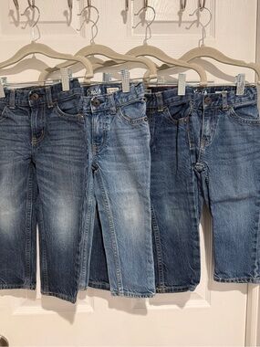 Lot of 4 Carter’s OshKosh Toddler Boys Jeans Bundle 2T 24M 4 Pair Denim Pants